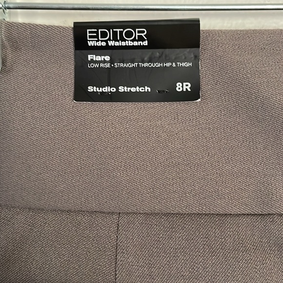 NWT Express Editor Wide Waistband Low Rise Flare Size 8 Regular - Picture 6 of 6
